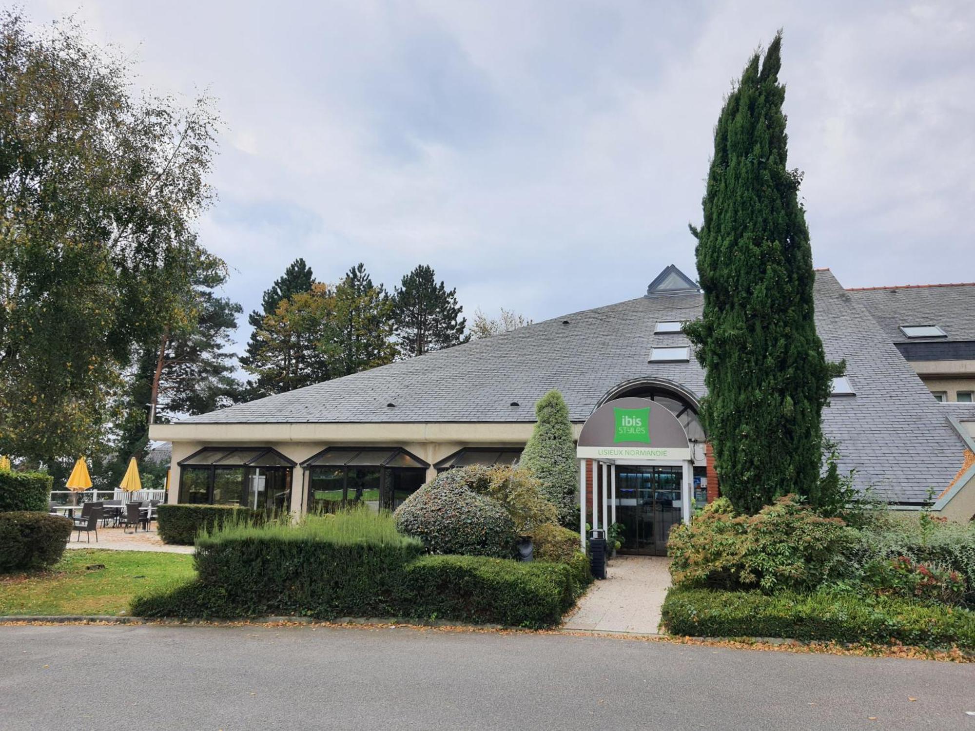 诺曼底伊比斯风格酒店
